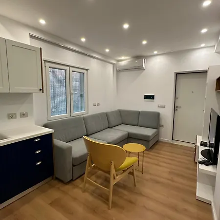 Apartment Lovely
