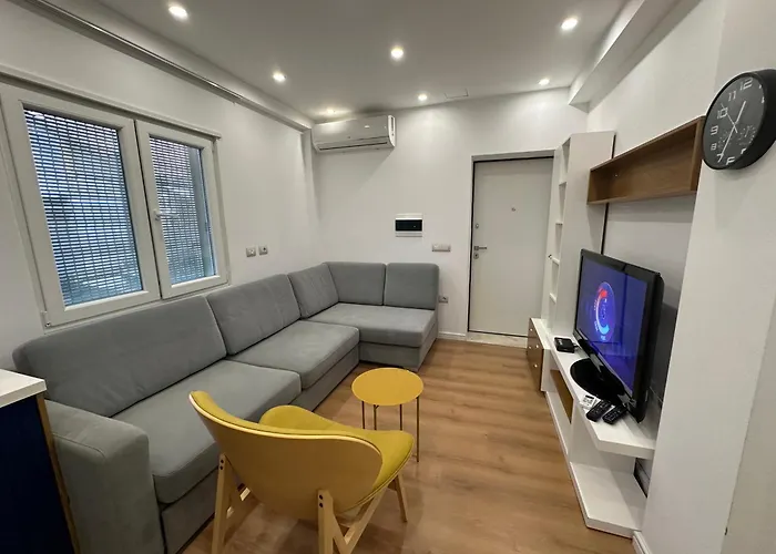 Lovely Appartement Tirana